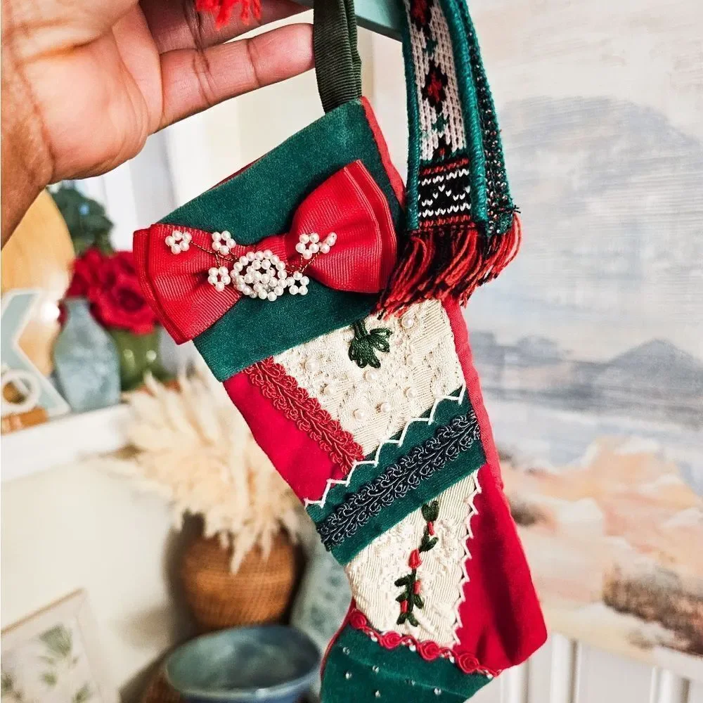 VTG Set Of 3 Patchwork Fabric Wreath, Antique Xmas Mini Stocking & Hallmark 2004